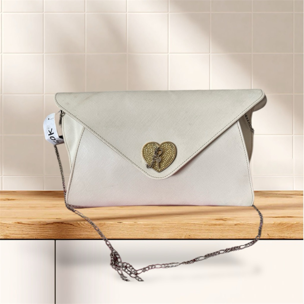 tas sling putih tali rantai
