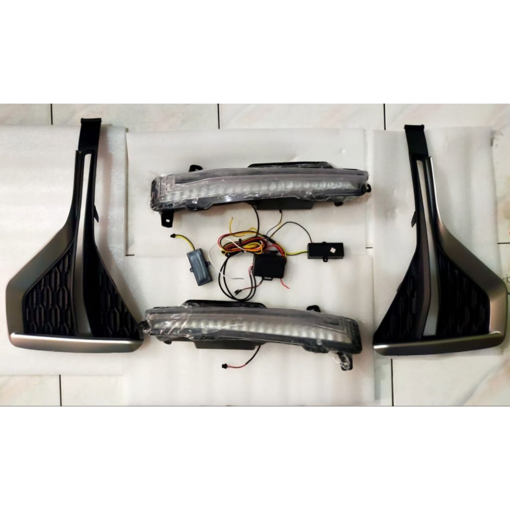 Lampu DRL LED Innova Zenix DRL Welcome 2023 On