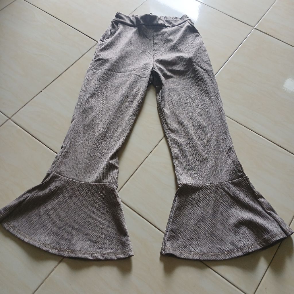 Preloved | Cutbray | Celana Wanita