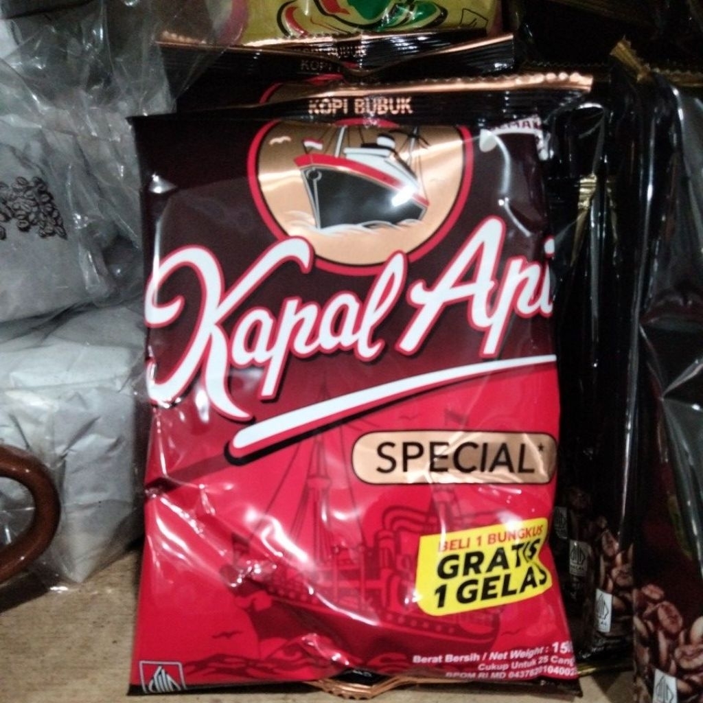 Kopi Kapal Api 150G gratis 1 gelas