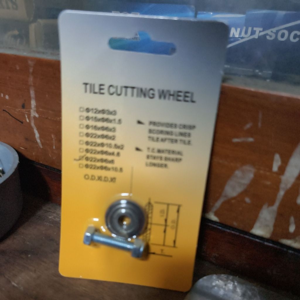 Blitz Mata Pisau Potong Keramik Granit Manual Dorong / Tile Cutter