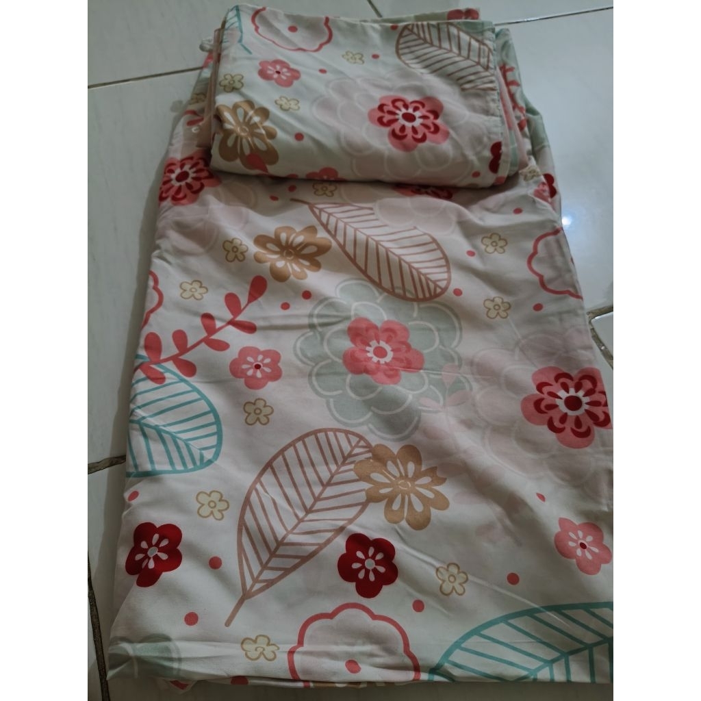 Sprei120x200x30Preloved(Informa)