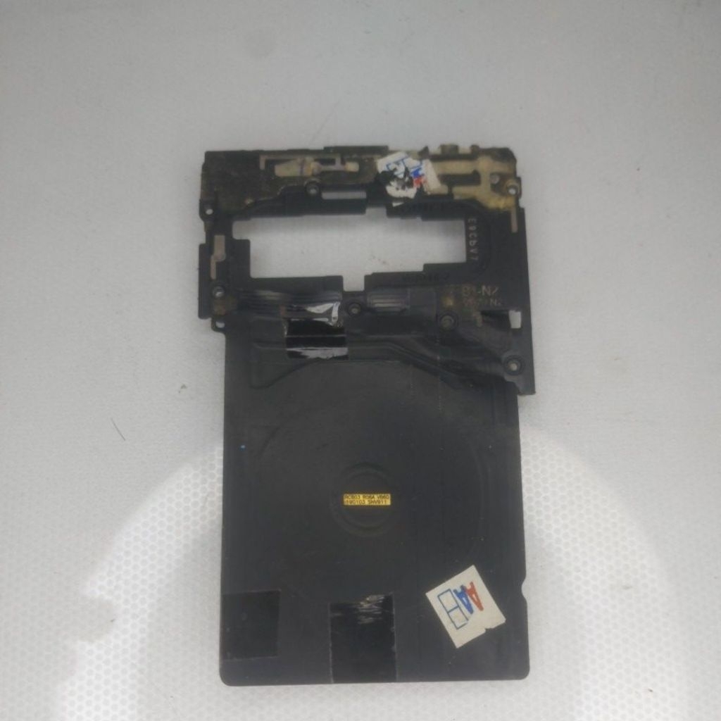 WIRELESS CHARGER SAMSUNG S10 BIASA BEKAS