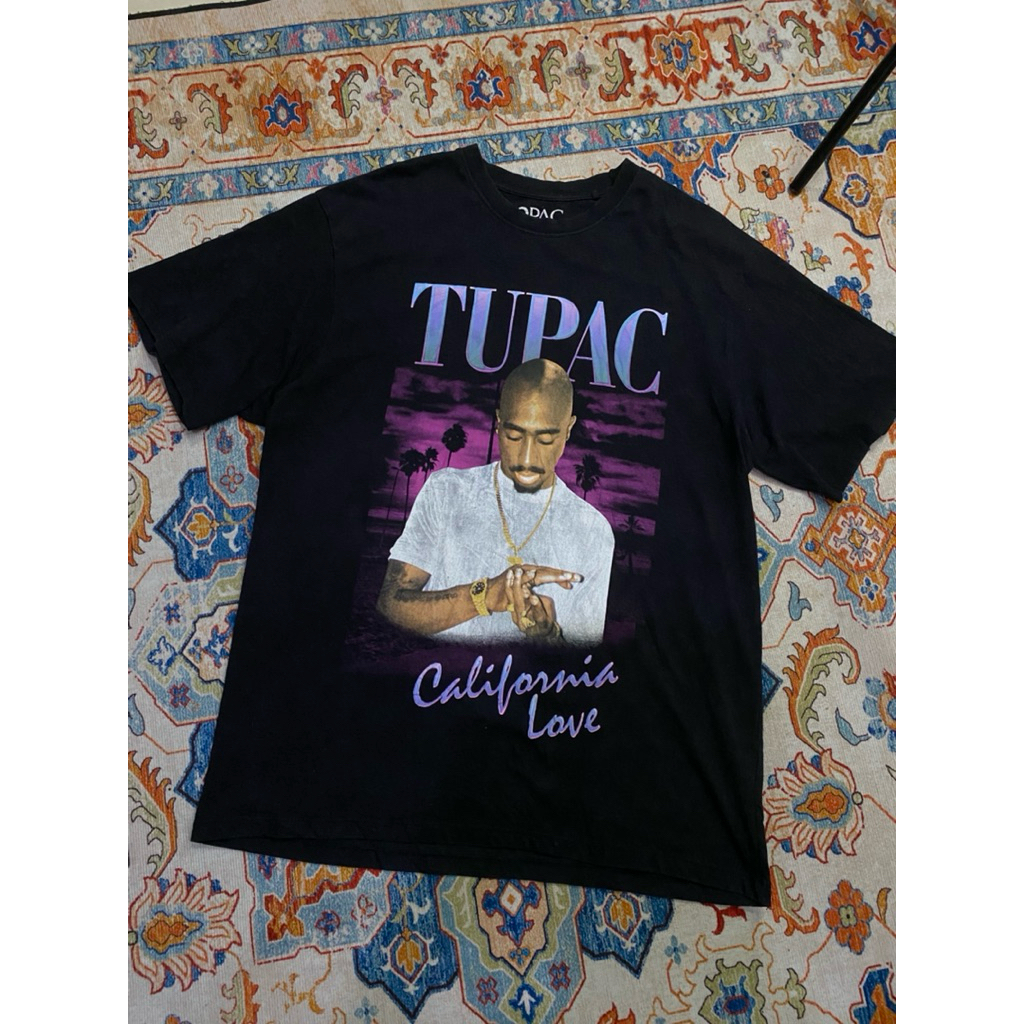 Tshirt Tupac x pull and bear “california love”