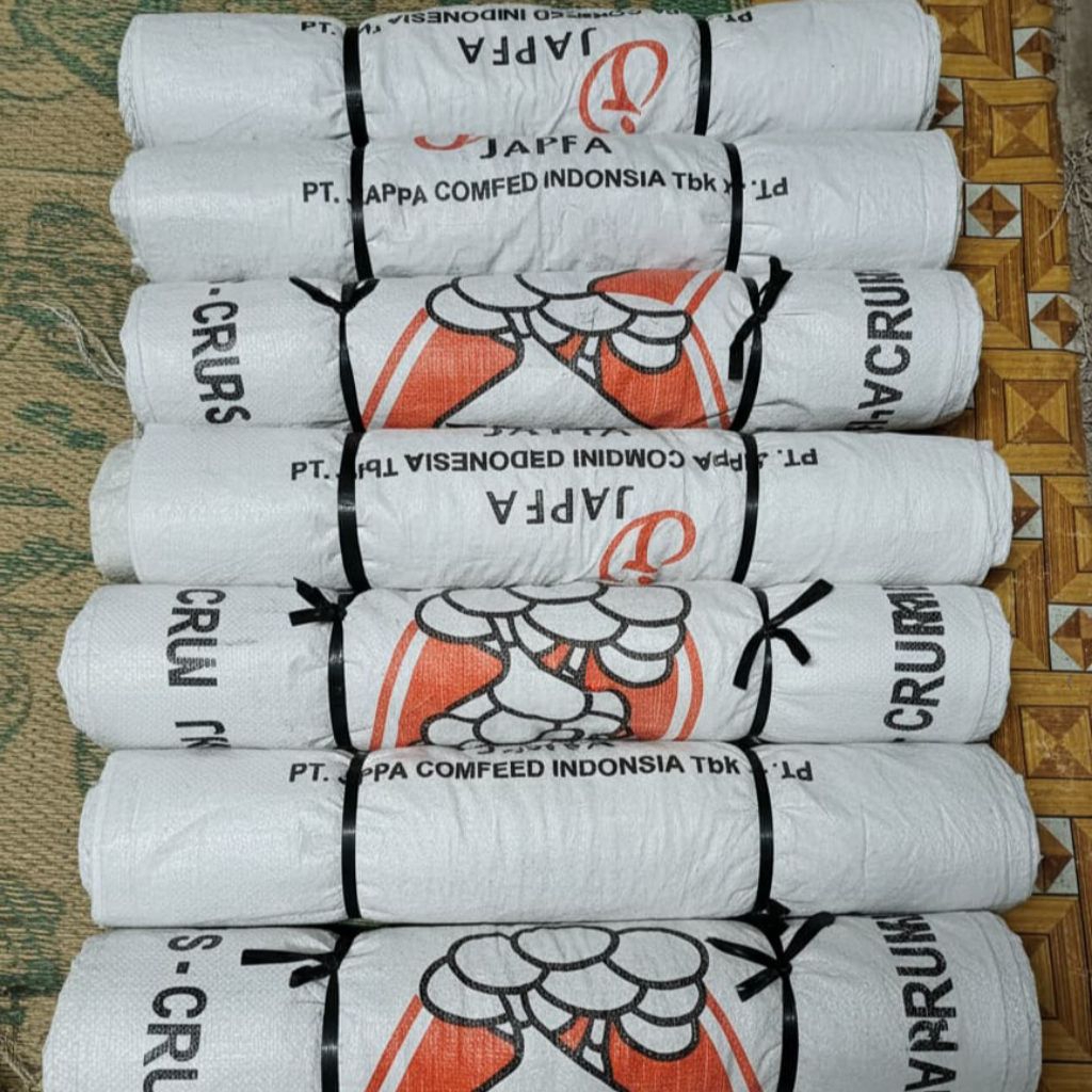 KARUNG BEKAS PAKAN AYAM 50KG.10 LEMBAR TERMURAH