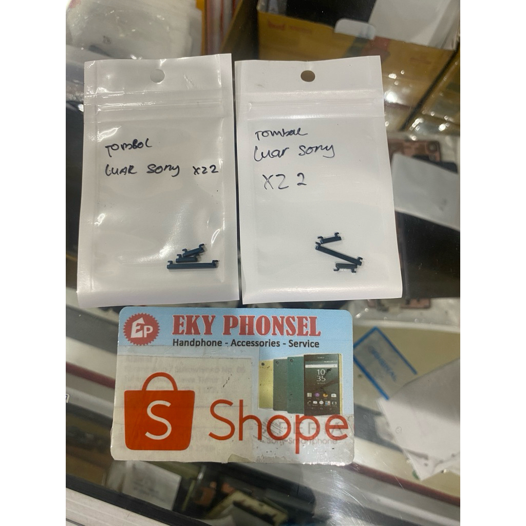 tombol luar 1 set Sony Xperia XZ2 / H8216 / H8266 / H8296 - H8276 / 702SO / SO-03K / SOV37 /docomo