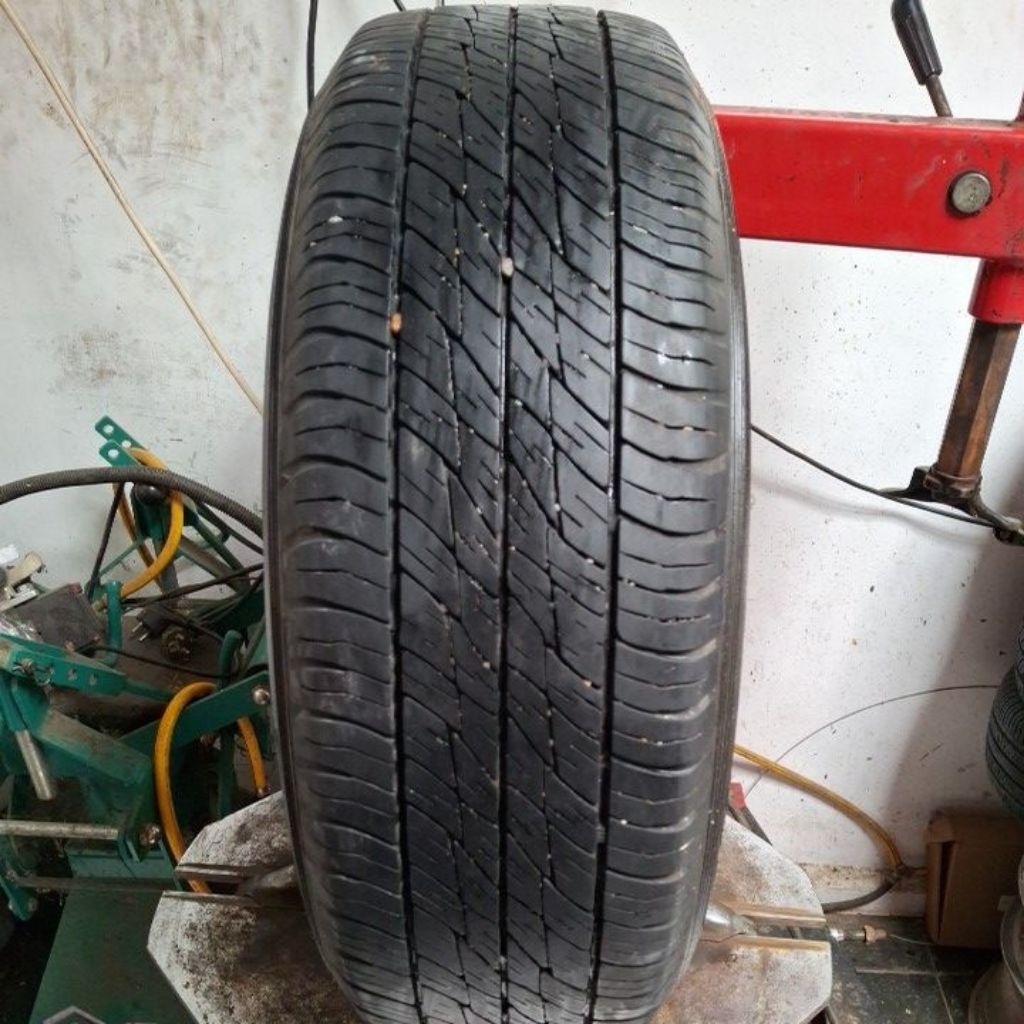 Ban copotan Dunlop GRANDTREK ST 215 65 R16