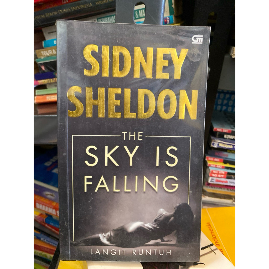 THE SKY IS FALLING LANGIT RUNTUH