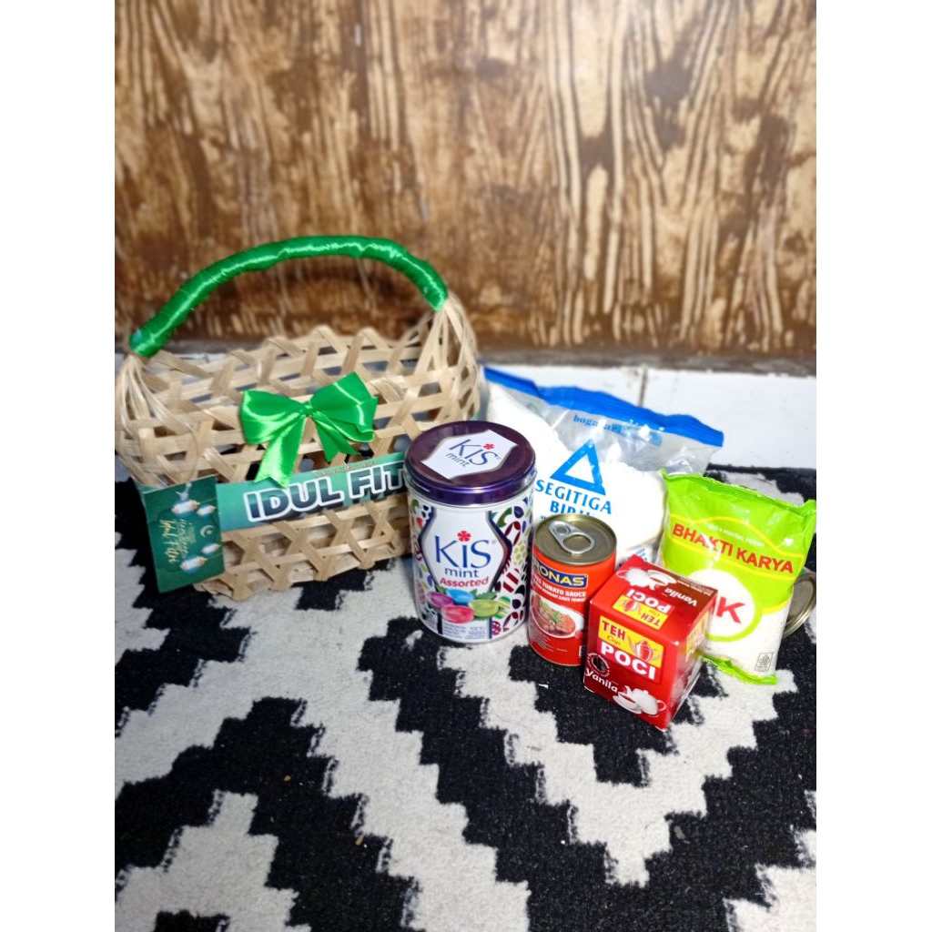 PARCEL SEMBAKO HEMAT KERANJANG ROTAN / PAKET SEMBAKO MURAH / PAKET HARI RAYA / SOUVENIR LEBARAN