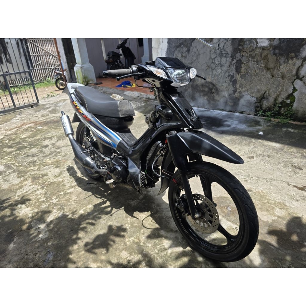 motor bekas f1zr yamaha fizr / forceone / motor bekas foswan / fizr