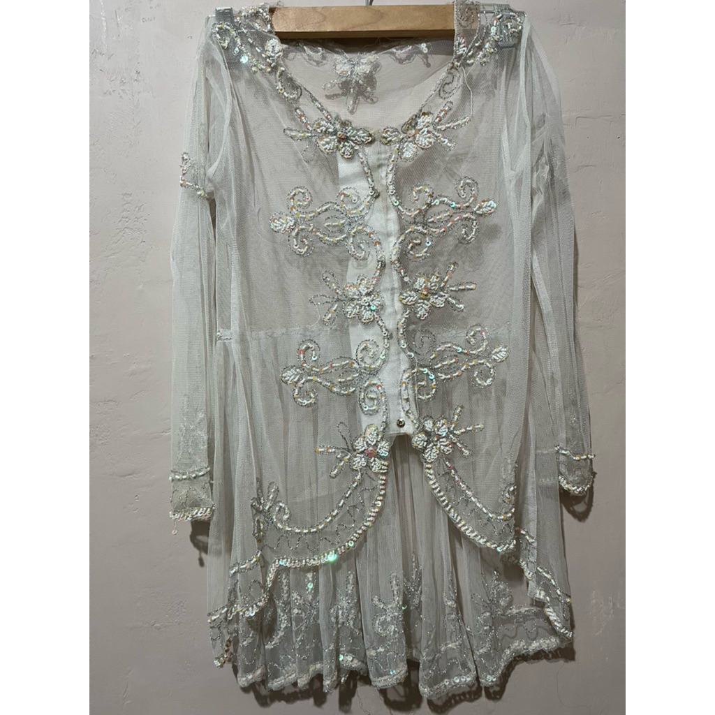 Preloved kebaya putih set atas bawah payed