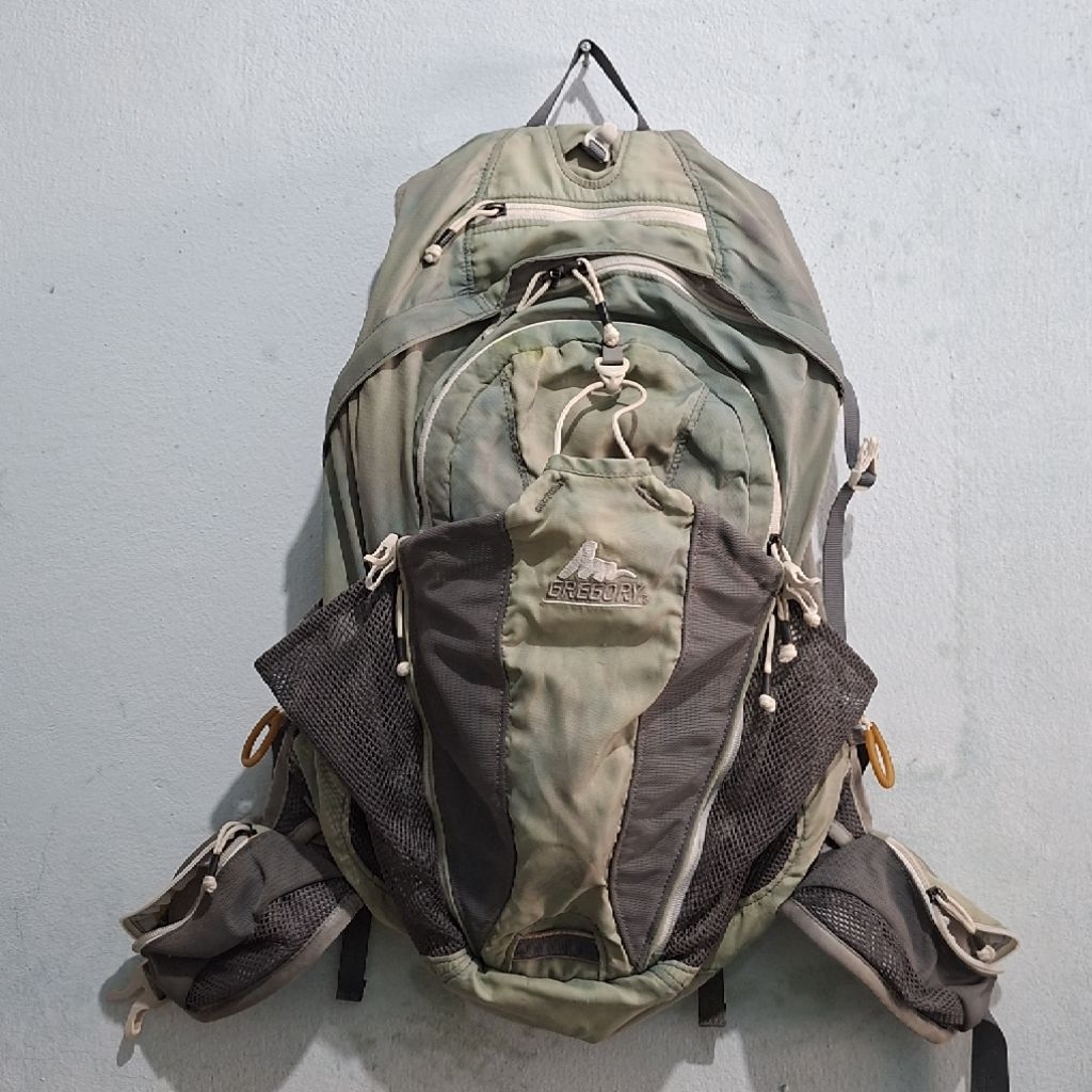 Tas Ransel Daypack Gregory Outdoor Sekolah Kerja
