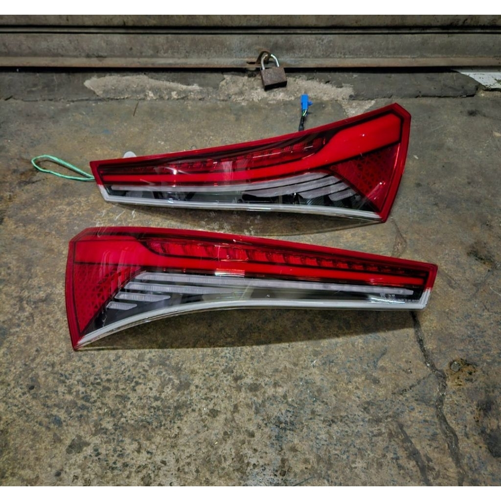 Stoplamp Wuling Almaz Led Original