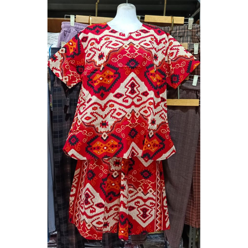 Setelan Batik Wanita Katun Adem dan Lembut, Nyaman Dipakai Sehari-hari