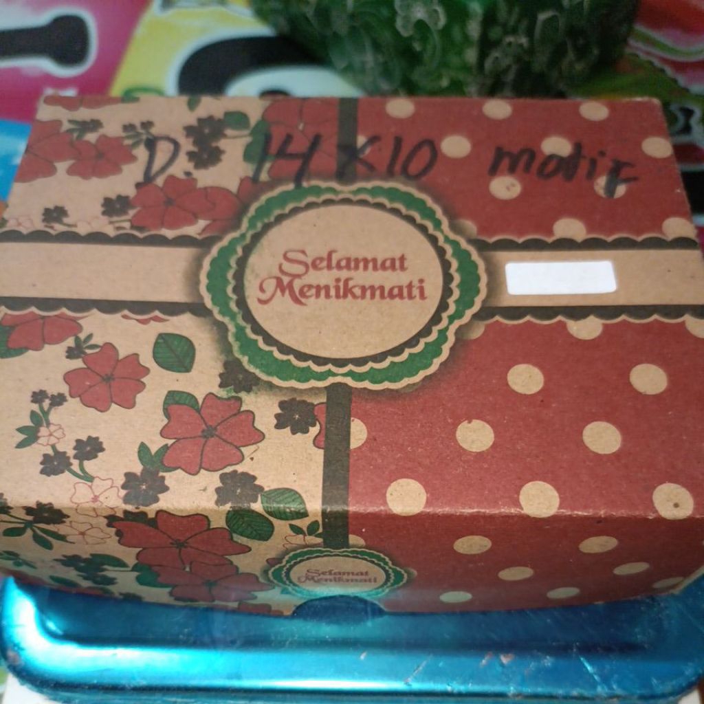 Dus Snack 14x10 Coklat Motif Merah