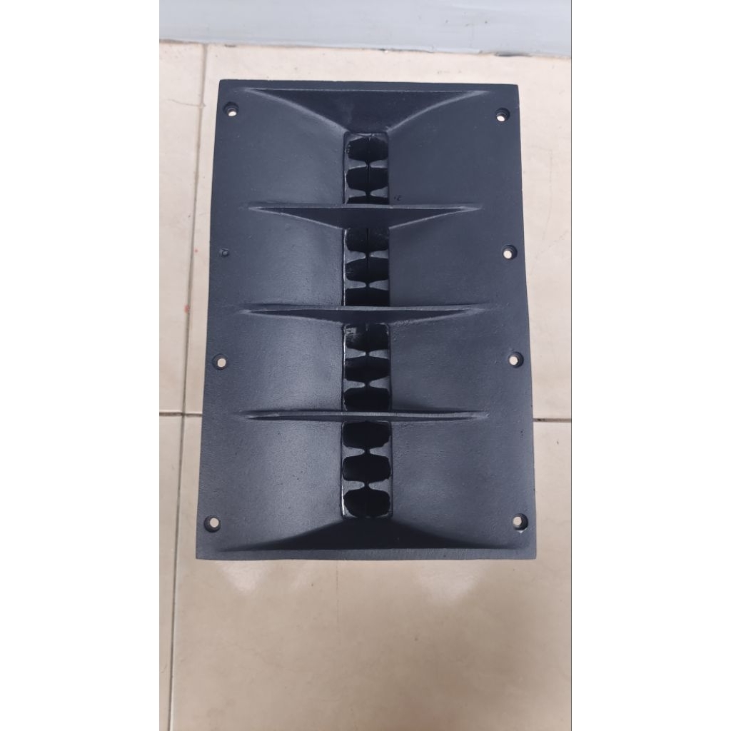 Horn/Corong tweter Balap Sirip 28×18 Bahan Aluminium cor