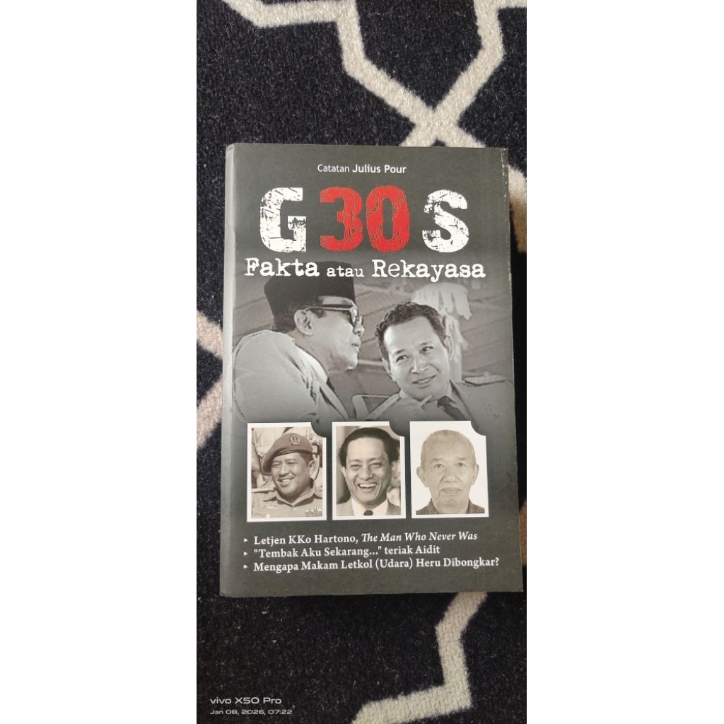 Buku Non Fiksi Preloved Judul G30S Fakta atau Rekayasa