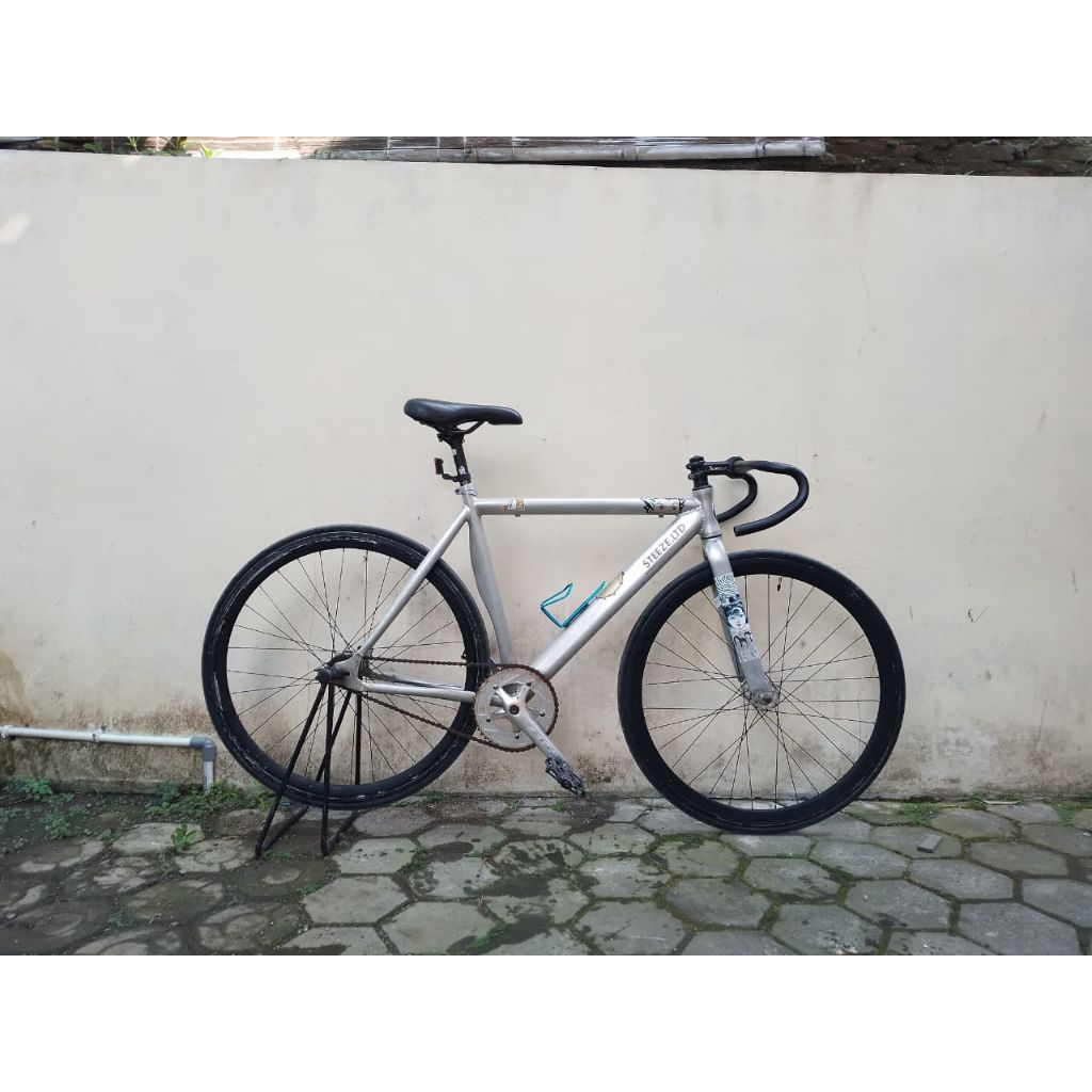 Sepeda Fixie Soloist 77