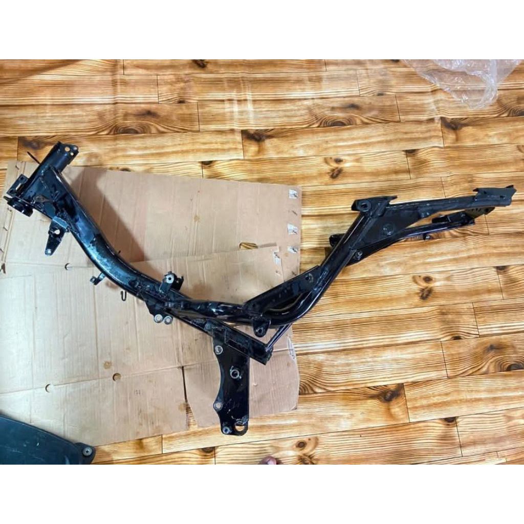 Rangka Supra x125 Helm in original copotan