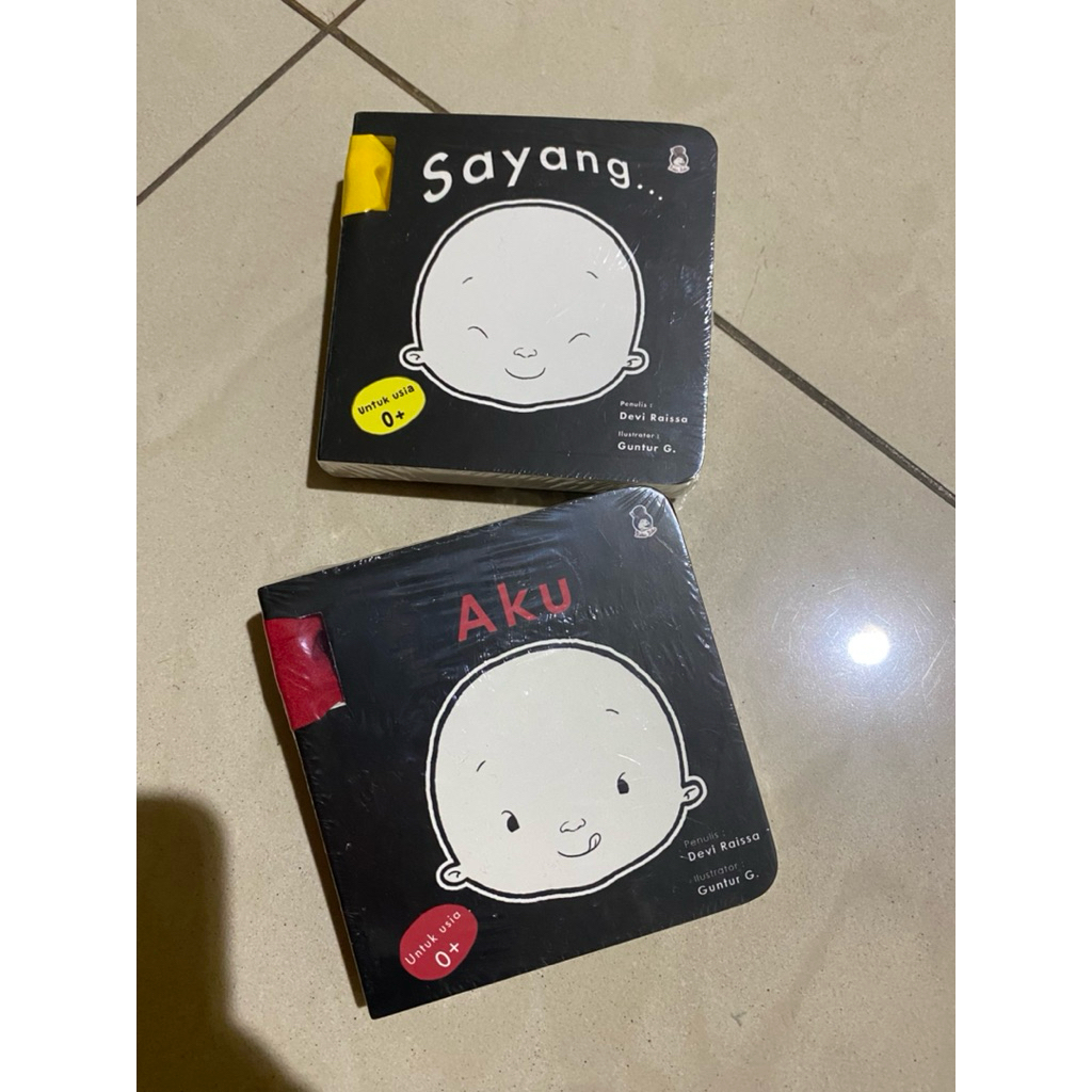 Buku Anak Bayi / Buku Newborn / Buku Bayi Rabbit Hole / Mainan Anak / Mainan Bayi