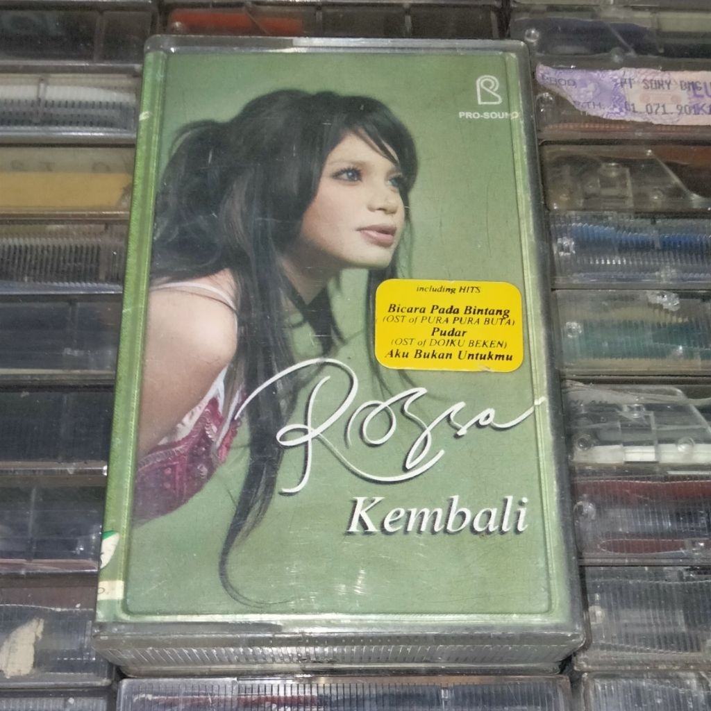 Kaset Pita Rossa Kembali