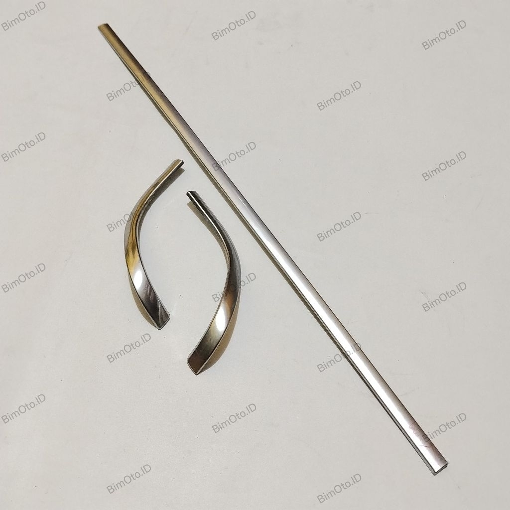 List Bumper Belakang Innova Reborn Original/List Bemper Innova