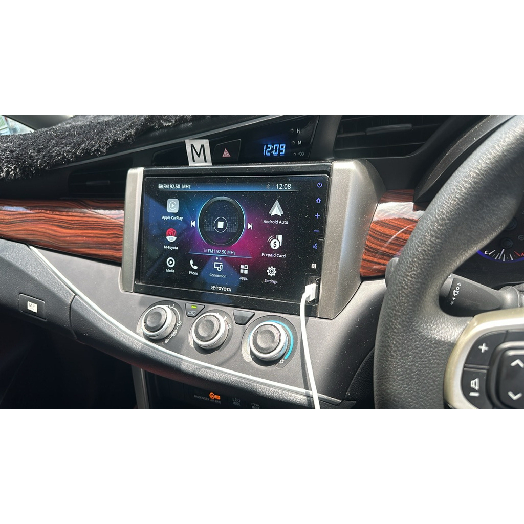 Headunit Innova Venturer 2022