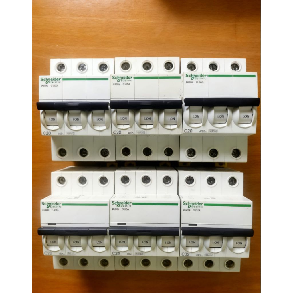MCB 3 Phase Schneider