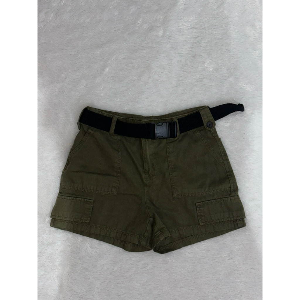 [BERSHKA] Cargo Short Pants Wanita