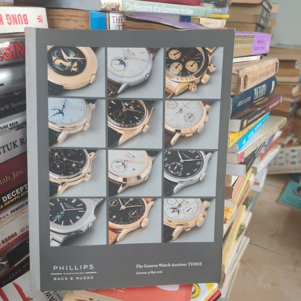 Buku Katalog Lelang Jam Tangan Patek Philippe langka original