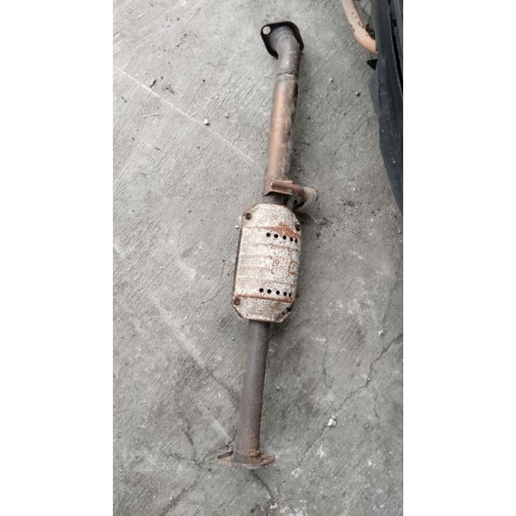 KATALIS KNALPOT SUZUKI APV ARENA MEGA CARRY