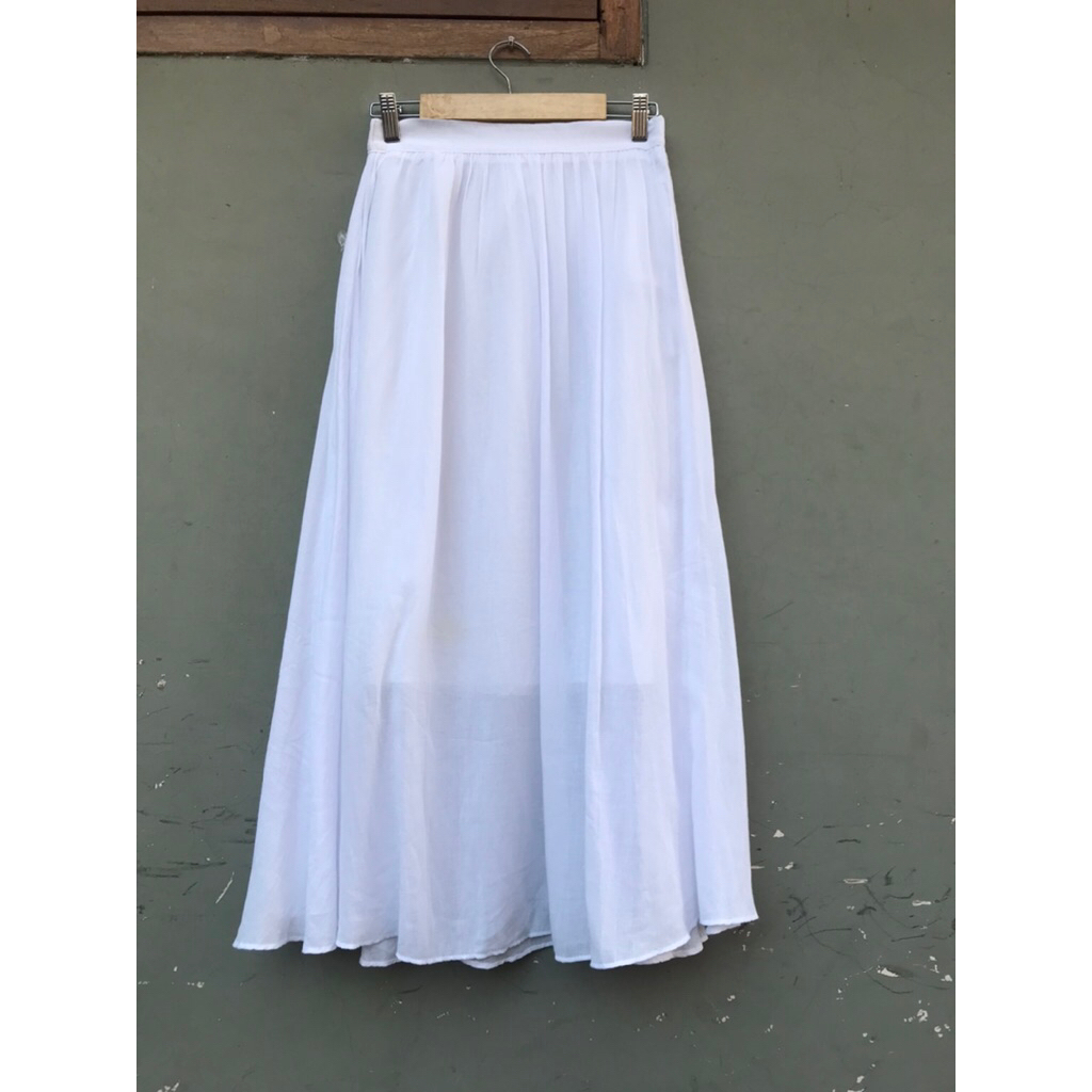 preloved rok putih-pl rok panjang-preloved rok-rok bekas-rok second-pl rok-rok putih panjang-rok put