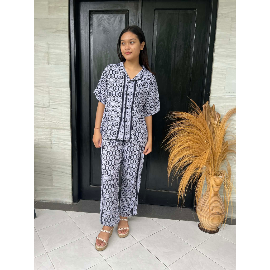 Kameja wanita blouse kekiniaan baju atasan kameja korea