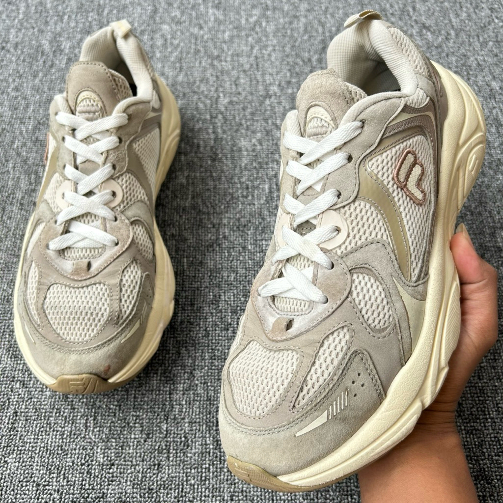 Sepatu FILA Fusion Mars 2 Size 43 Panjang Insole 27 cm