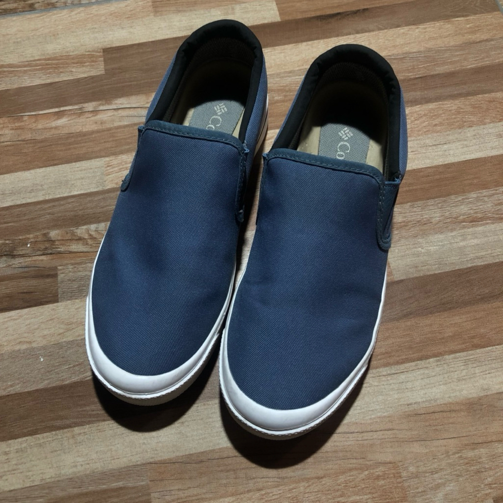 Columbia Hawthrone slip on Vibram
