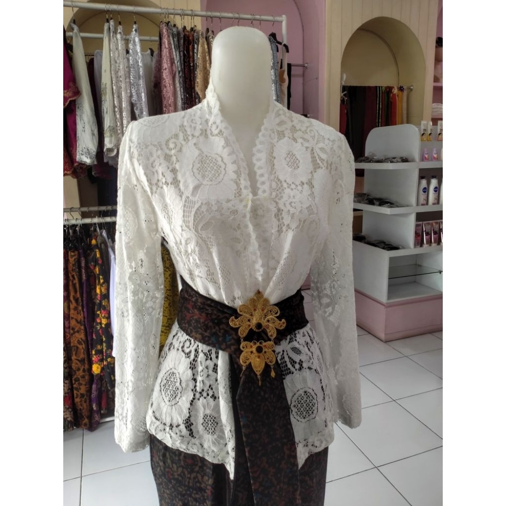 kebaya brokat putih premium/kebaya sembahyang