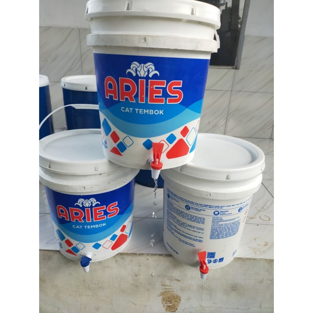 ember cuci tangan.ember kran .ember cuci tangan bersih komplit kran dan tutup