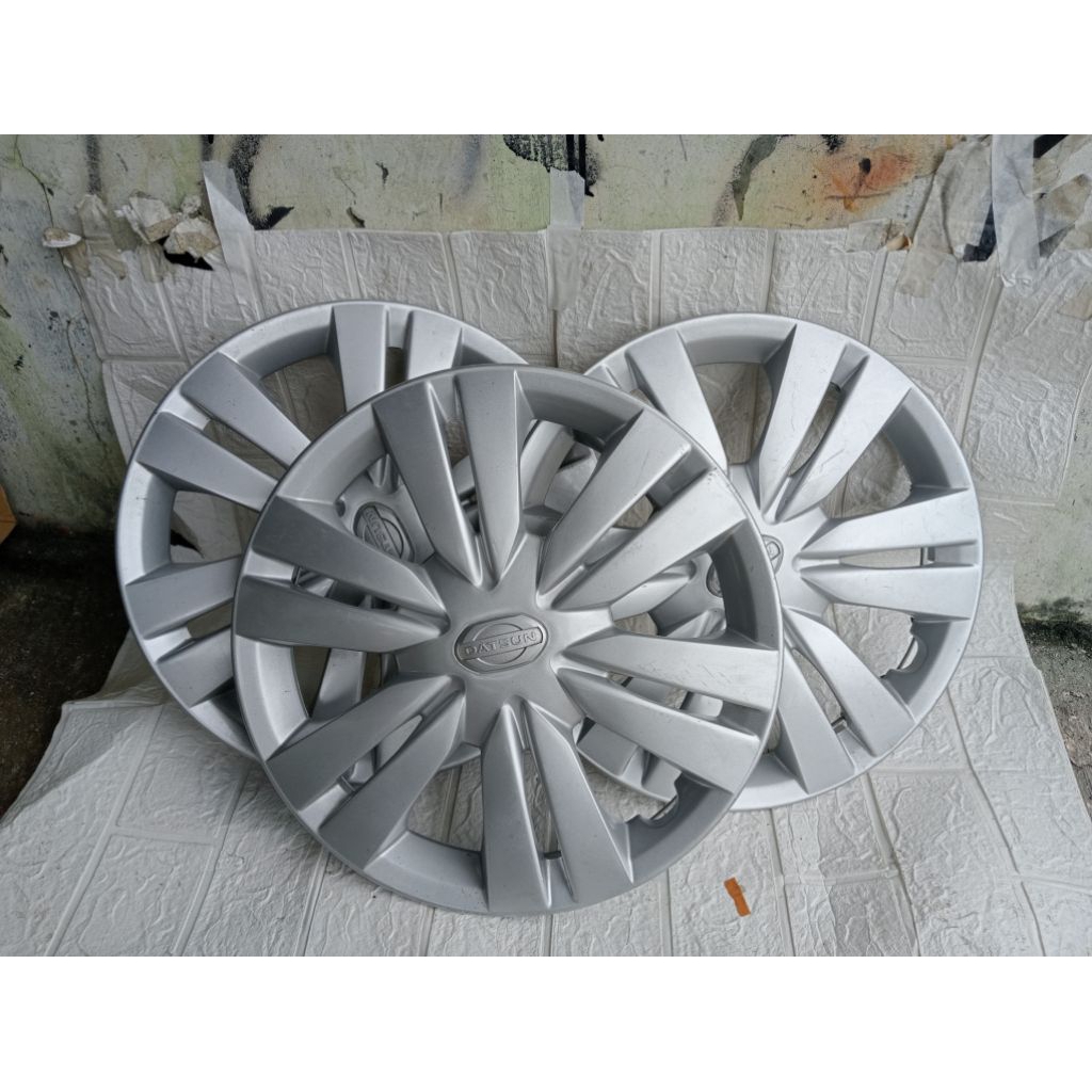 Wheel dop / Dop roda Ring 13 Datsun