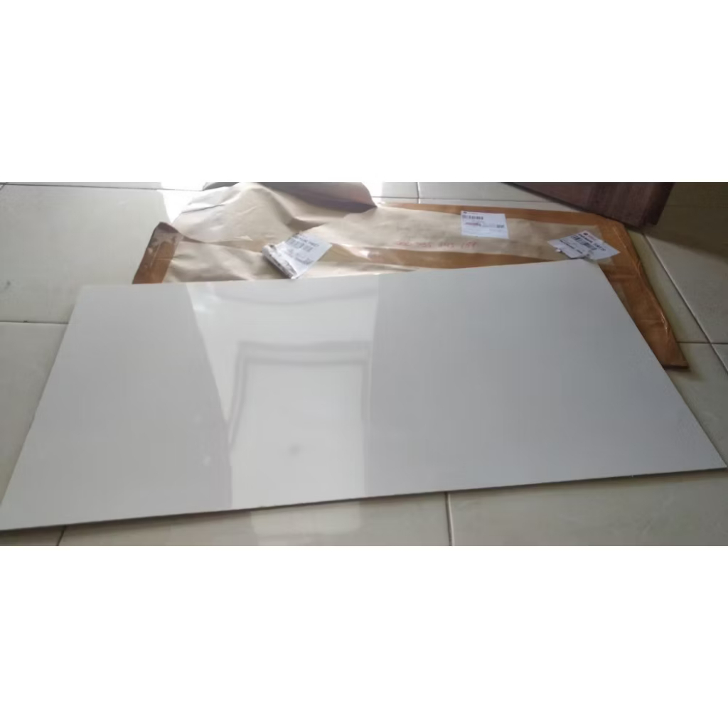 Triplek Melamin 30x90cm Tebal 15mm Full Meranti Laminasi Halus