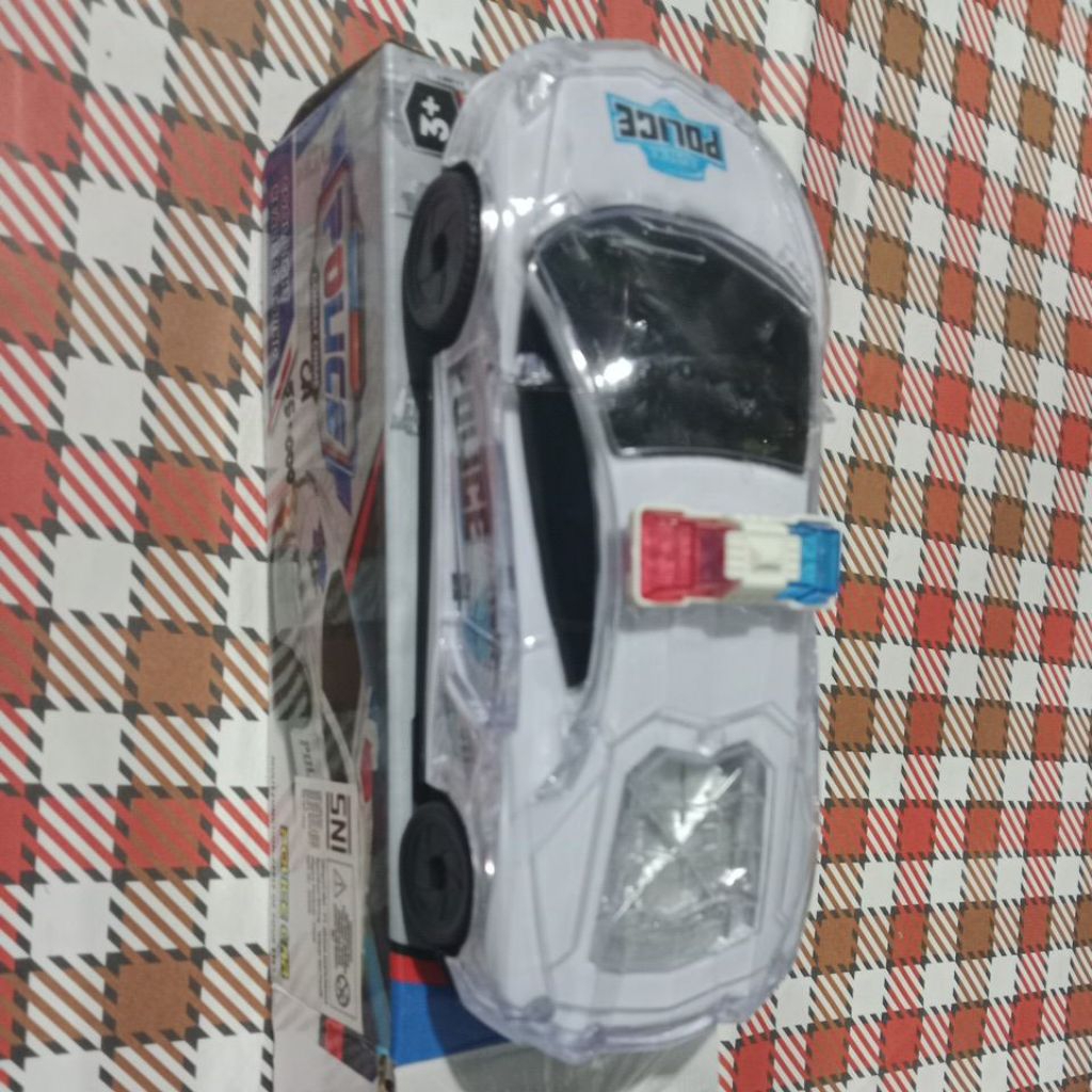 MAINAN ANAK MOBIL POLISI MENYALA +BERJALAN