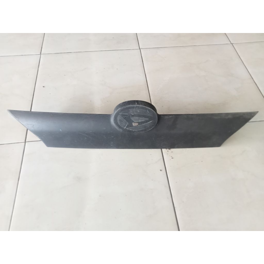 front grill Daihatsu zebra espas