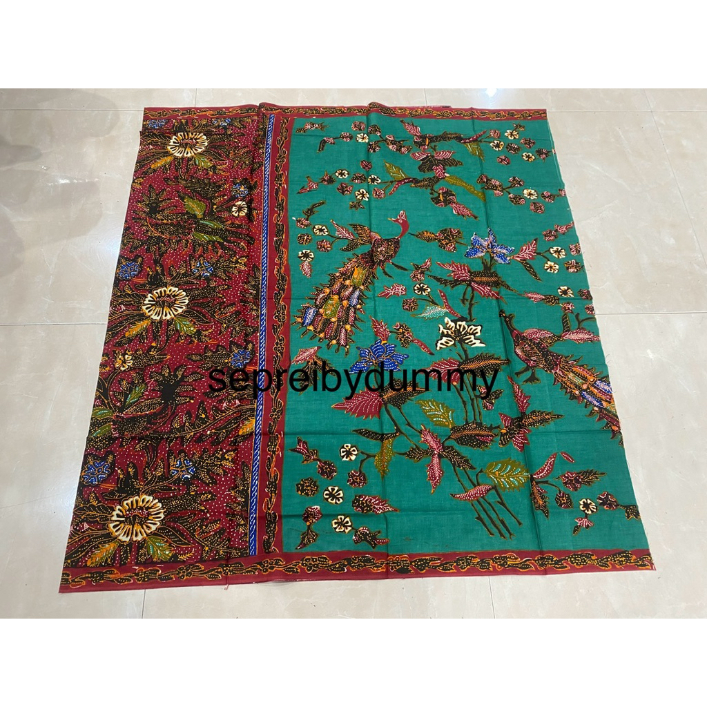 Sarung Batik Perempuan Iskandartex perahu layar motif madura nomer 7724 hijau kombinasi merah
