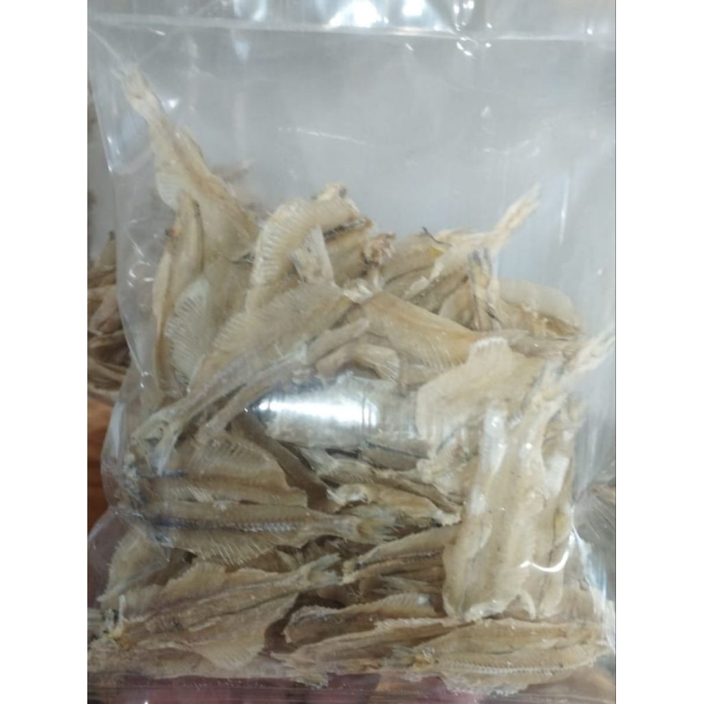 Kerupuk Ikan Belah Kering