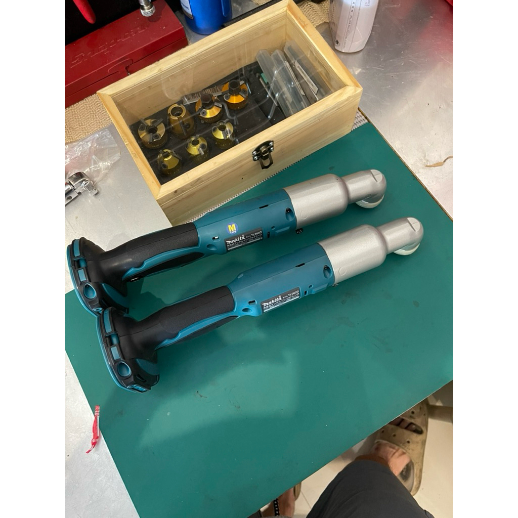 Right angle Impact wrench dan driver makita Japan