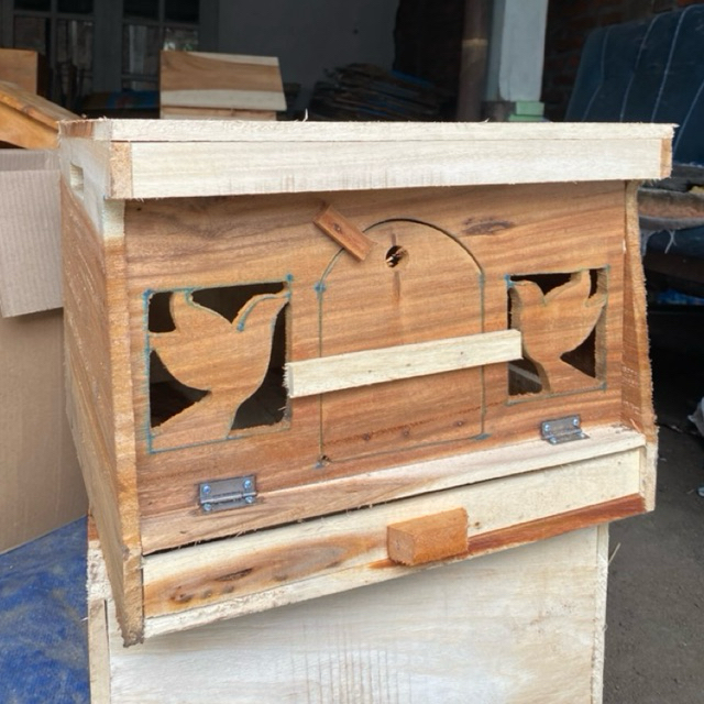 Gupon Motif burung ukir merpati