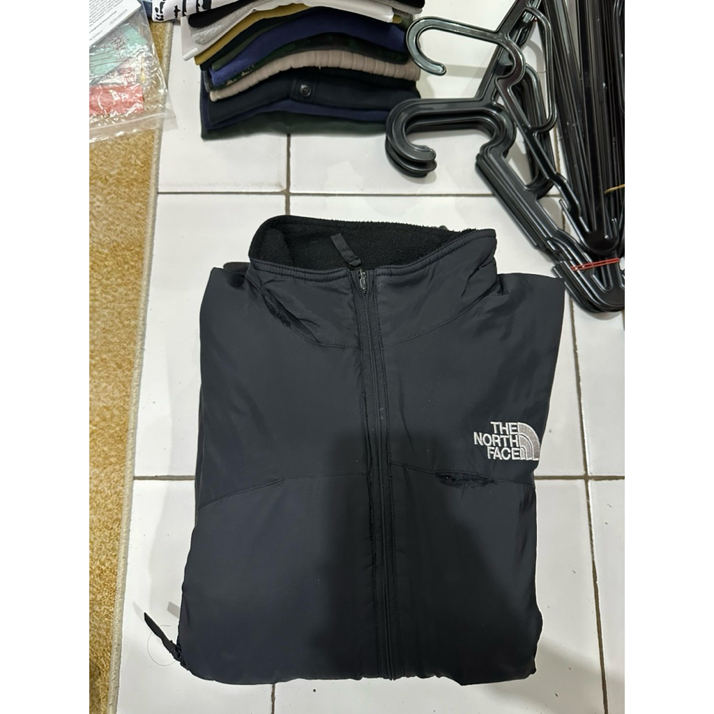 Jaket TNF/The North Face (minus)