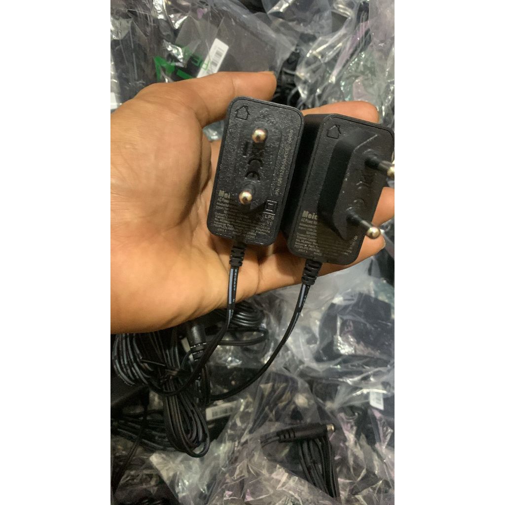 Adaptor ori zte meic 12v 1a new