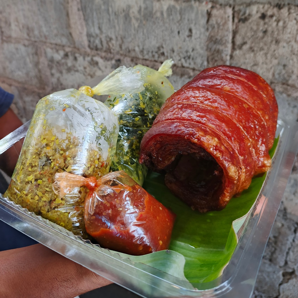 Samsam Guling Kriuk 1Kg - Fresh Made by Order - Babi Guling Khas Bali Warung Mokoh (Non-Halal)