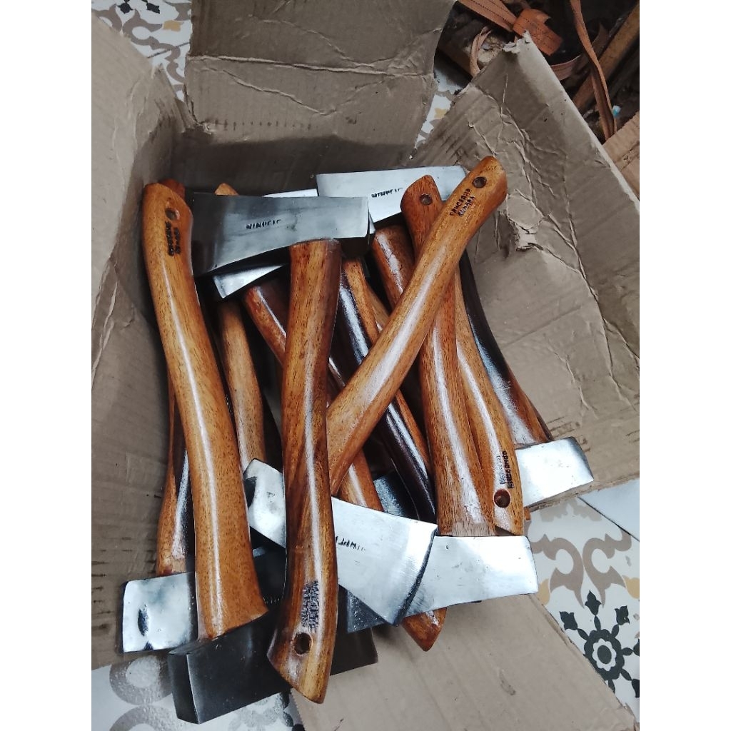 Palu Kapak Alat Tebang Pohon 2,5 inch Gagang Kayu