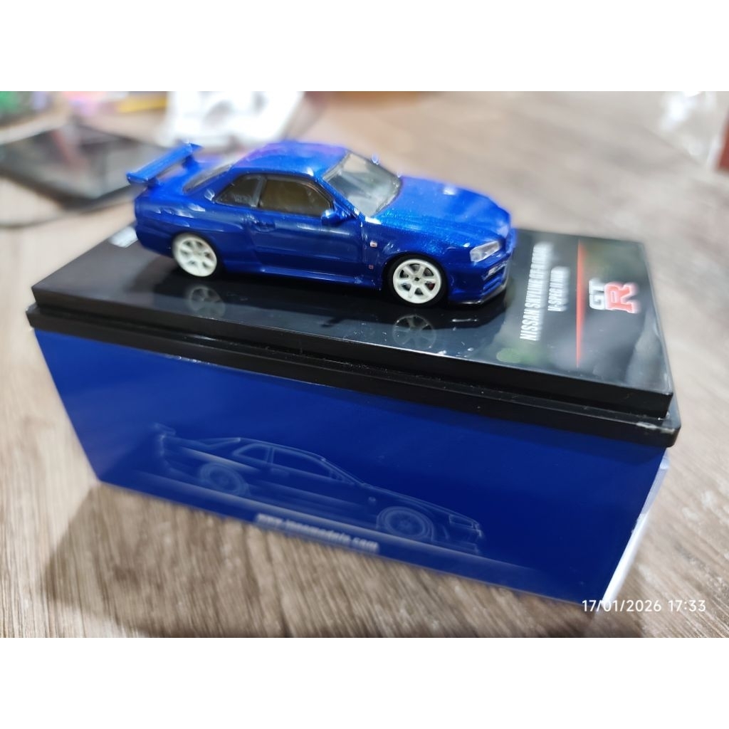 INNO64 NISSAN SKYLINE GT-R (R34)